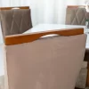 Mesa Pedro Mel Tampo Off 160×80 6 Cadeiras Lisboa Assento Veludo Marrom  - Art Assento - Image 5