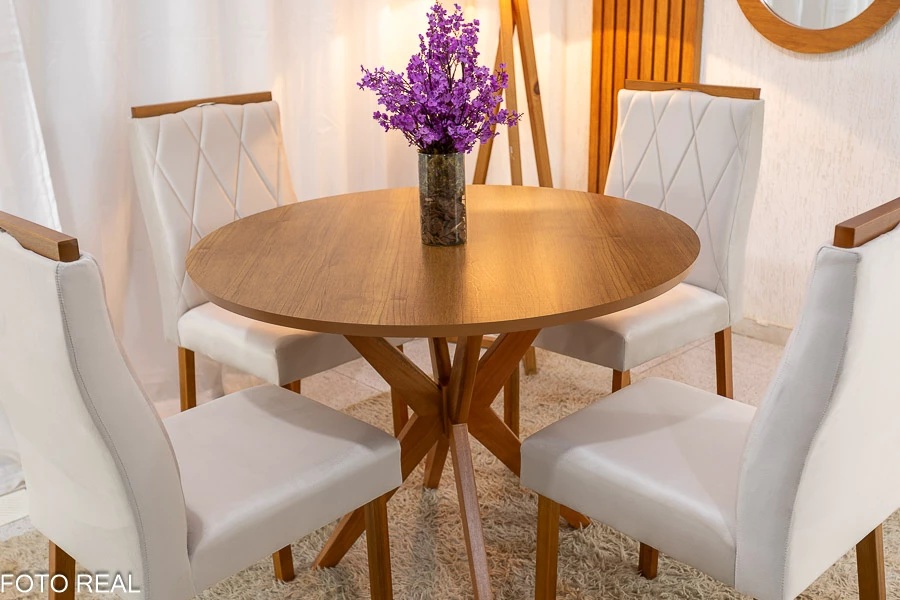 Mesa de Jantar Simpatia Tampo Redondo 108×108 Cinamomo JCM 4 Cad. Lisboa Veludo Bege 512 Madeira Maciça Art Assento - Imagem 3