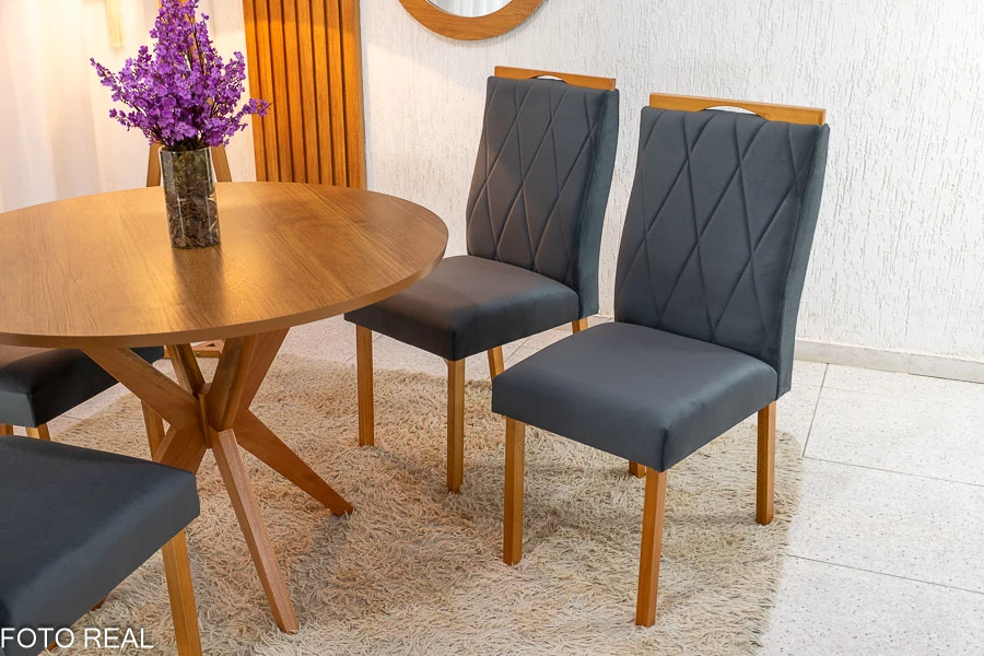 Mesa de Jantar Simpatia Tampo Redondo 108×108 Cinamomo JCM 4 Cad. Lisboa Veludo Cinza 507 Madeira Maciça Art Assento - Imagem 4