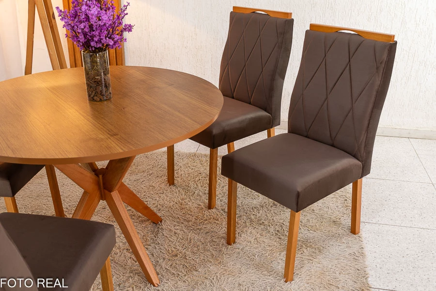 Mesa de Jantar Simpatia Tampo Redondo 108×108 Cinamomo 4 Cad. Lisboa Veludo Marrom 509 Madeira Maciça - Imagem 6